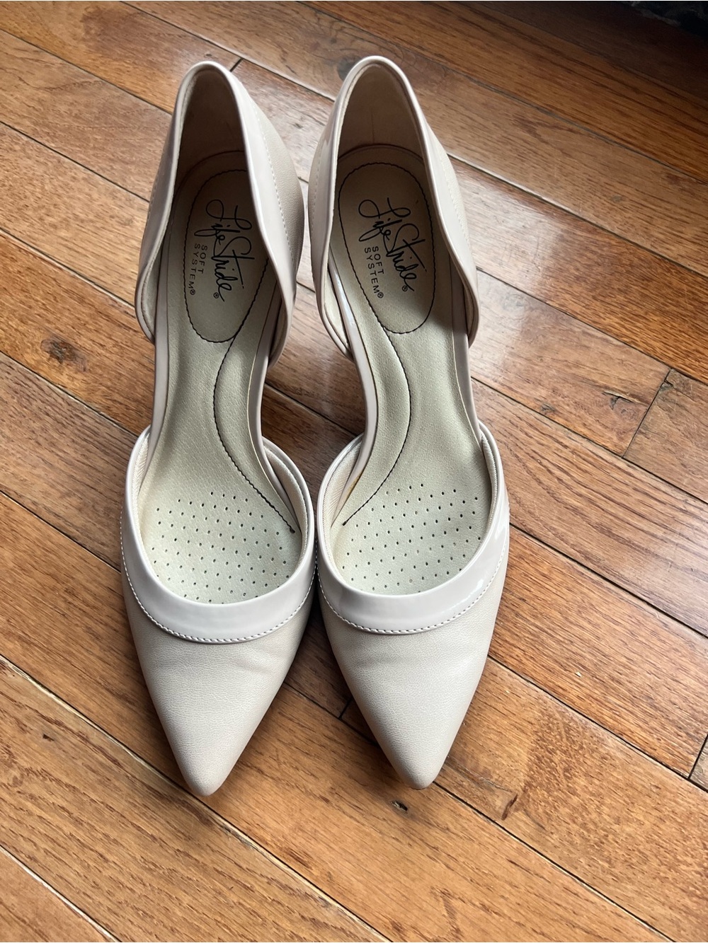 Life Stride Soft System Pointed-Toe D'Orsay Pumps